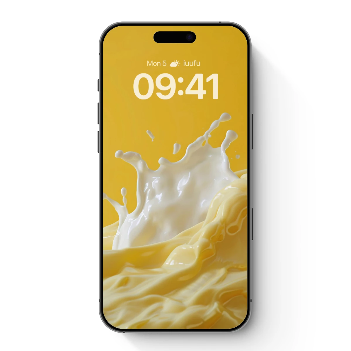 Creamy Splash in Golden Harmony