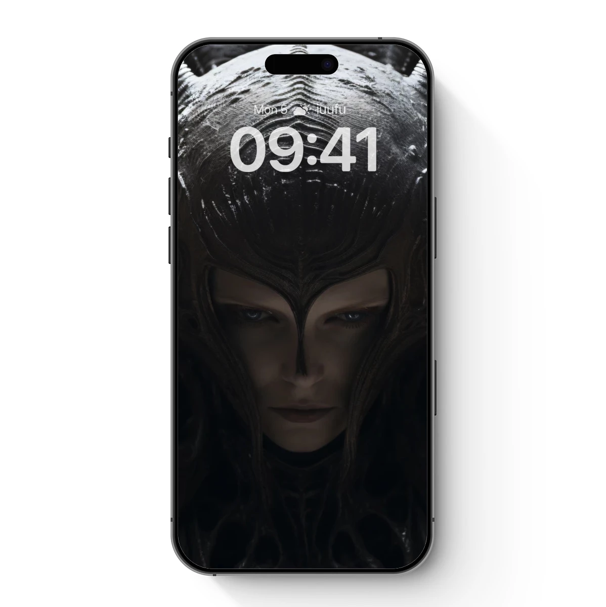 Alien Queen: Dark Elegance in Sci-Fi Armor